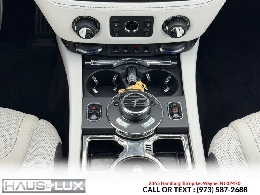 Used 2018 Rolls-Royce Ghost RWD image 40