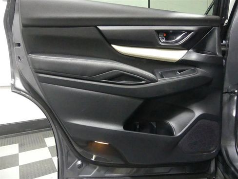 Used 2020 Subaru Ascent Premium w/ Convenience Package image 26