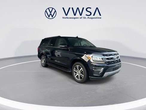 Used 2024 Ford Expedition Max Limited RWD image 2