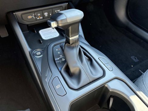 New 2025 Kia K4 EX image 28