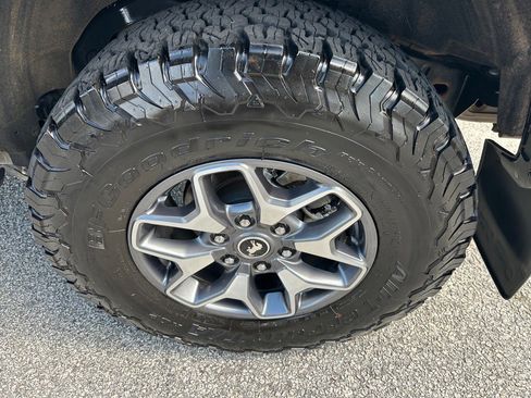 Certified 2024 Ford Bronco Badlands image 27