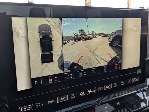 New 2025 GMC Hummer EV 2X image 18