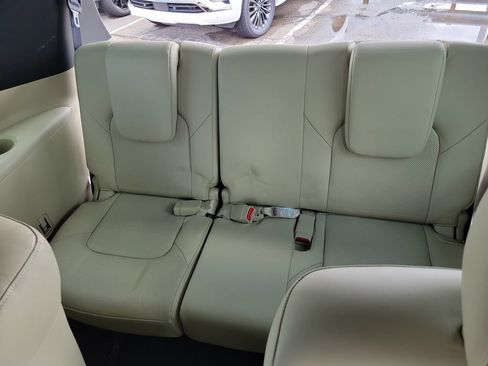 Used 2023 INFINITI QX80 Sensory w/ All-Season Package AWD/4WD image 28