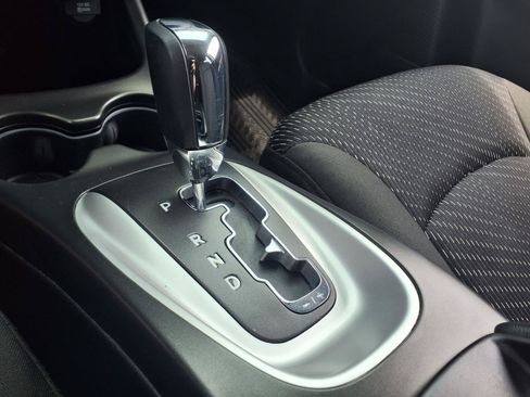 Used 2019 Dodge Journey SE w/ Connectivity Group FWD image 25