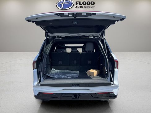 Used 2025 Lincoln Navigator Black Label image 7