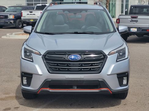 Used 2023 Subaru Forester Sport image 2