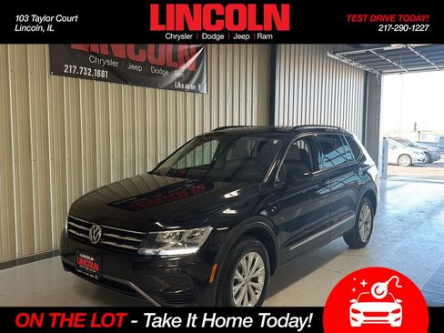 Used 2018 Volkswagen Tiguan SE image 1
