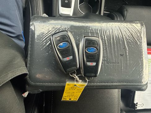 Used 2023 Subaru Ascent Limited image 26