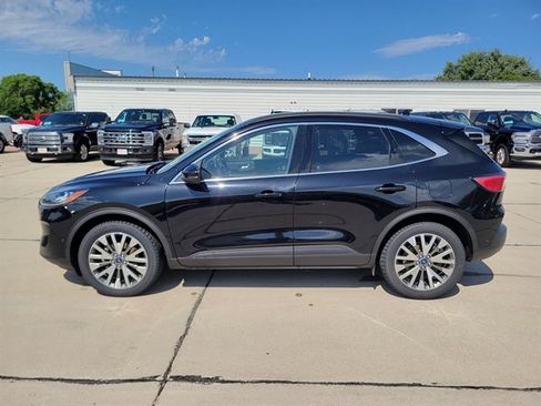 Certified 2020 Ford Escape Titanium image 14