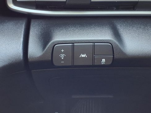 Used 2021 Hyundai Elantra SEL w/ Convenience Package FWD image 11