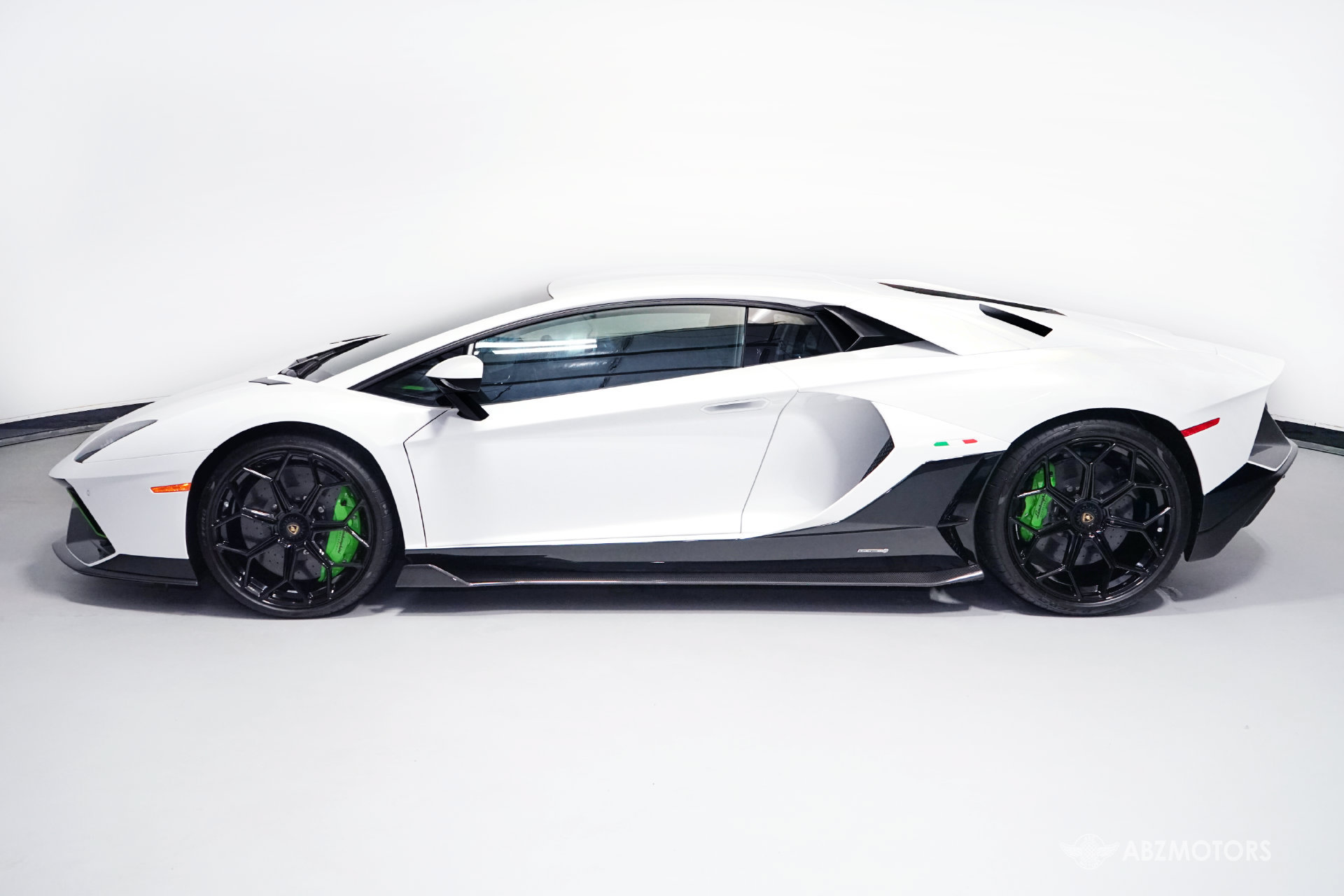 Used 2022 Lamborghini Aventador LP 780-4 Ultimae AWD/4WD image 5