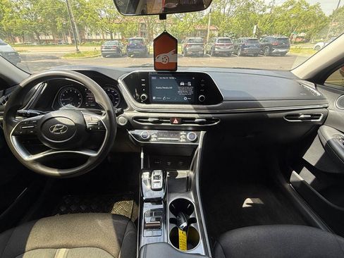 Used 2021 Hyundai Sonata SEL FWD image 15