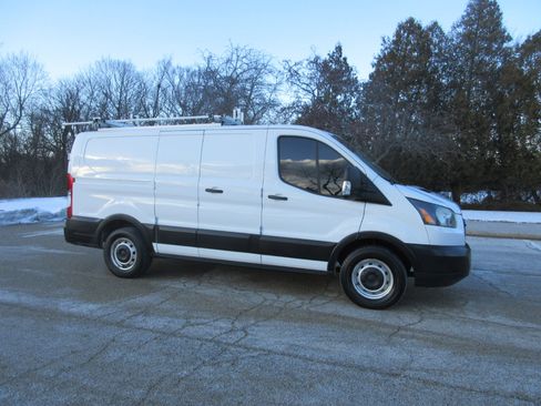 Used 2019 Ford Transit 150 130 Low Roof image 5