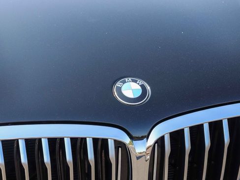 Used 2019 BMW X5 xDrive40i w/ Convenience Package AWD/4WD image 13