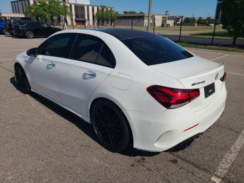Used 2021 Mercedes-Benz A 35 AMG 4MATIC image 4