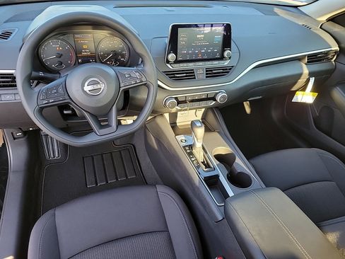 New 2025 Nissan Altima 2.5 S image 19
