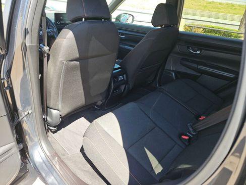 Certified 2025 Honda CR-V Sport image 11