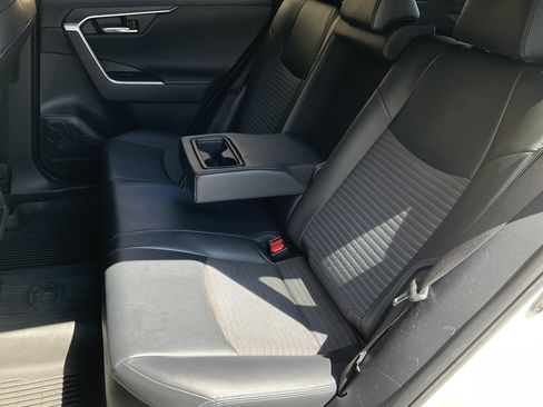 Used 2021 Toyota RAV4 XSE AWD/4WD image 37