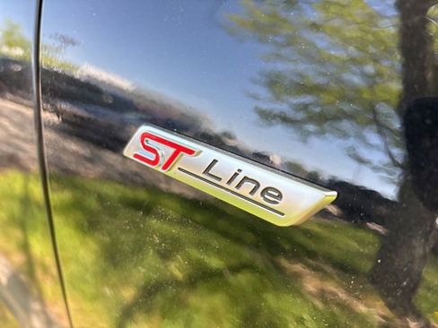 Used 2024 Ford Escape ST-Line AWD/4WD image 9