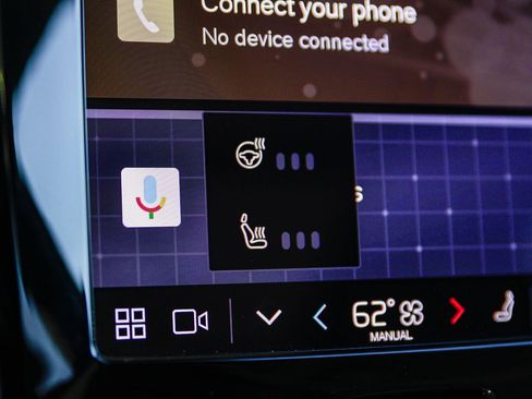 Used 2025 Volvo V60 B5 Cross Country Plus image 27