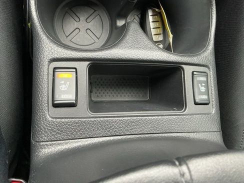 Used 2020 Nissan Rogue SL w/ Premium Package image 26