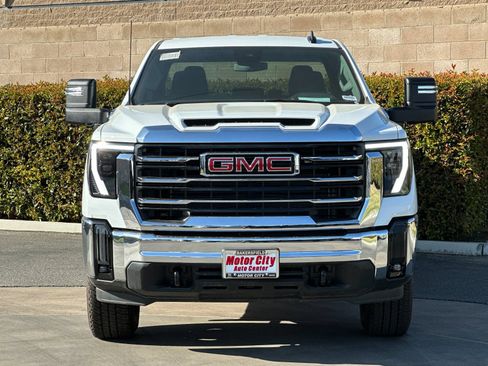 New 2025 GMC Sierra 2500 SLE w/ SLE Convenience Package image 9