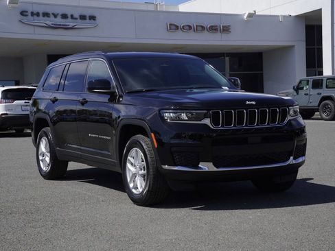 New 2026 Jeep Grand Cherokee L Laredo AWD/4WD image 2
