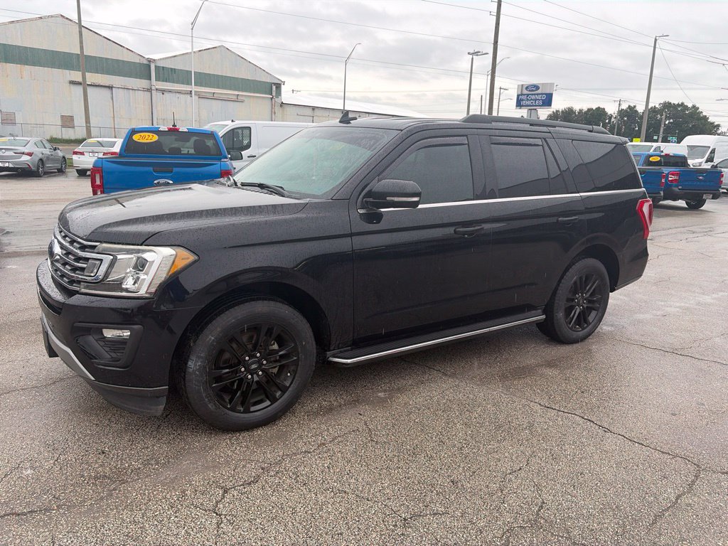 Used 2020 Ford Expedition XLT w/ Equipment Group 202A RWD image 1