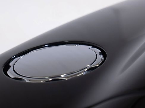 Used 2006 Aston Martin Vanquish S image 57