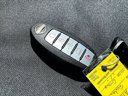 Used 2023 Nissan Altima 2.5 SV FWD image 15