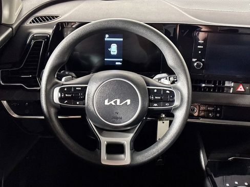 Certified 2025 Kia Sportage LX AWD/4WD image 14
