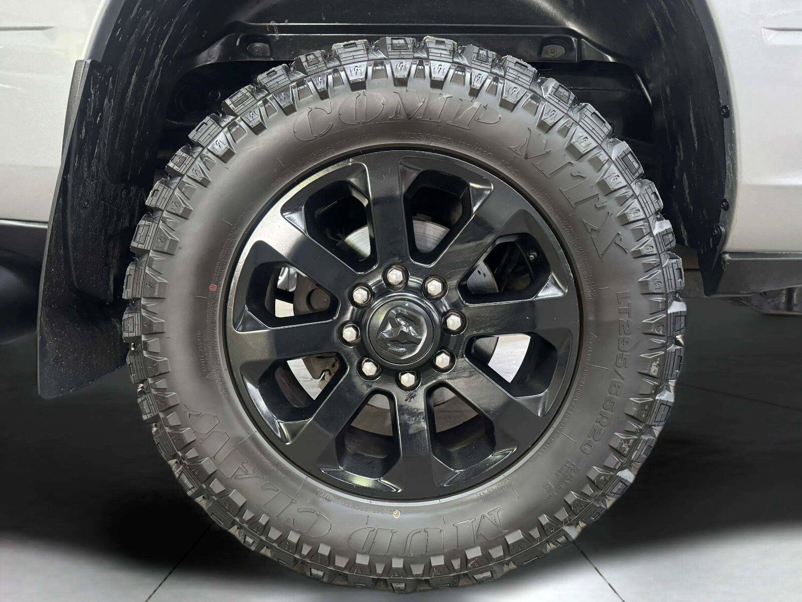 Used 2021 RAM 2500 Big Horn w/ Night Edition AWD/4WD image 43