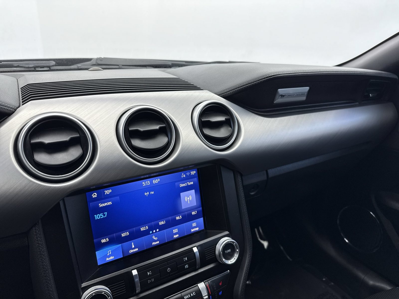 Used 2022 Ford Mustang Premium RWD image 17