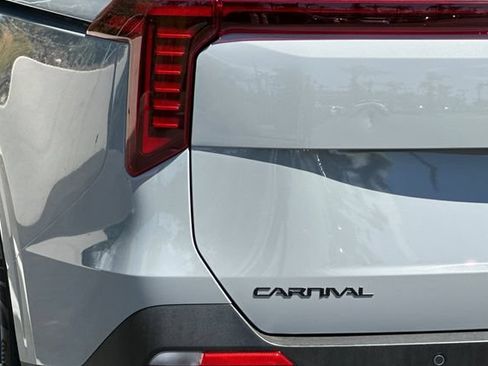 Used 2026 Kia Carnival SX Prestige FWD image 26