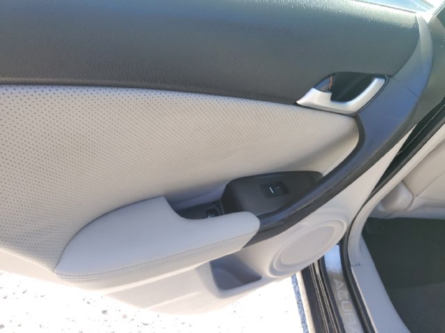 Used 2011 Acura TSX Sedan FWD image 15