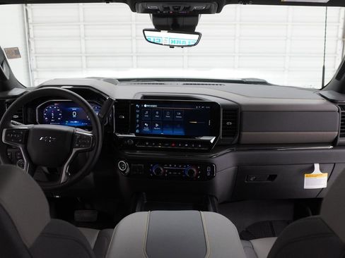 New 2026 Chevrolet Silverado 2500 ZR2 AWD/4WD image 38