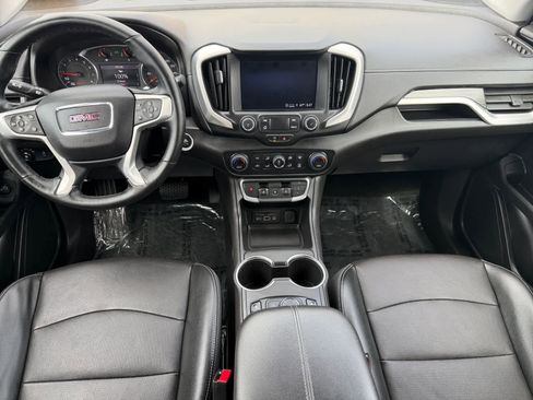 Used 2024 GMC Terrain SLT AWD/4WD image 6