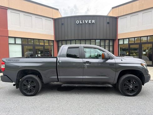 Used 2019 Toyota Tundra SR5 w/ TRD Sport Package AWD/4WD image 8