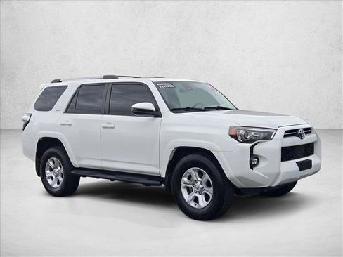 Used 2022 Toyota 4Runner SR5 image 3