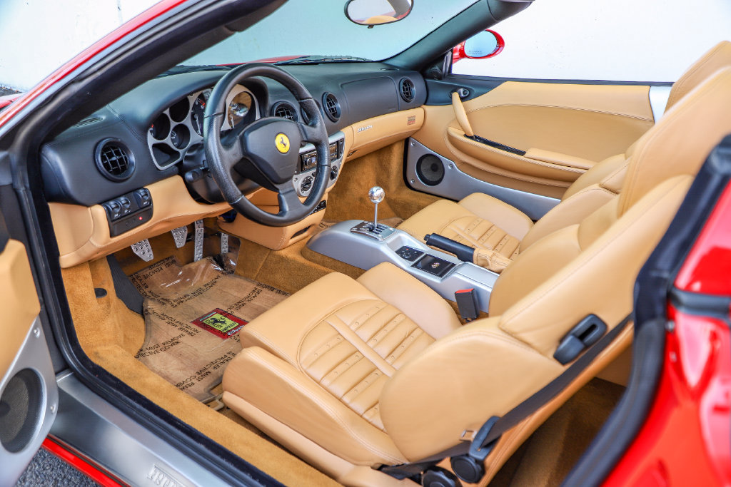 Used 2004 Ferrari 360 Spider RWD image 10