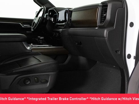 Used 2024 Chevrolet Silverado 1500 High Country w/ High Country Premium Package AWD/4WD image 43
