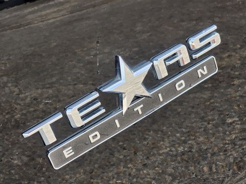 Used 2021 Chevrolet Silverado 1500 RST w/ Convenience Package II AWD/4WD image 12