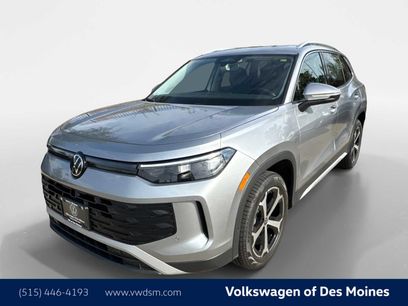New 2025 Volkswagen Tiguan SE