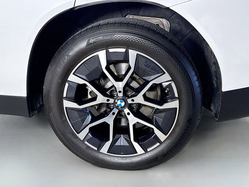 Used 2025 BMW X3 xDrive30i w/ Premium Package image 31