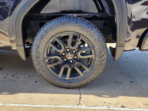 New 2026 GMC Sierra 1500 Elevation image 51