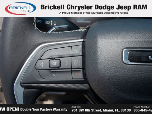 New 2025 Jeep Grand Cherokee Laredo X image 28