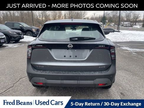 Certified 2025 Nissan Kicks S image 4