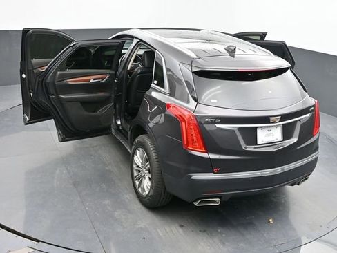 Used 2017 Cadillac XT5 Luxury w/ LPO, Wheel Lock Package image 43
