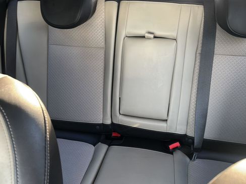 Used 2018 Buick Encore Preferred image 27