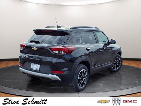 New 2026 Chevrolet TrailBlazer LT w/ Convenience Package image 24